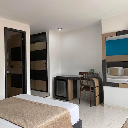 Hotel Plaza Real Ocaña Εξωτερικό φωτογραφία