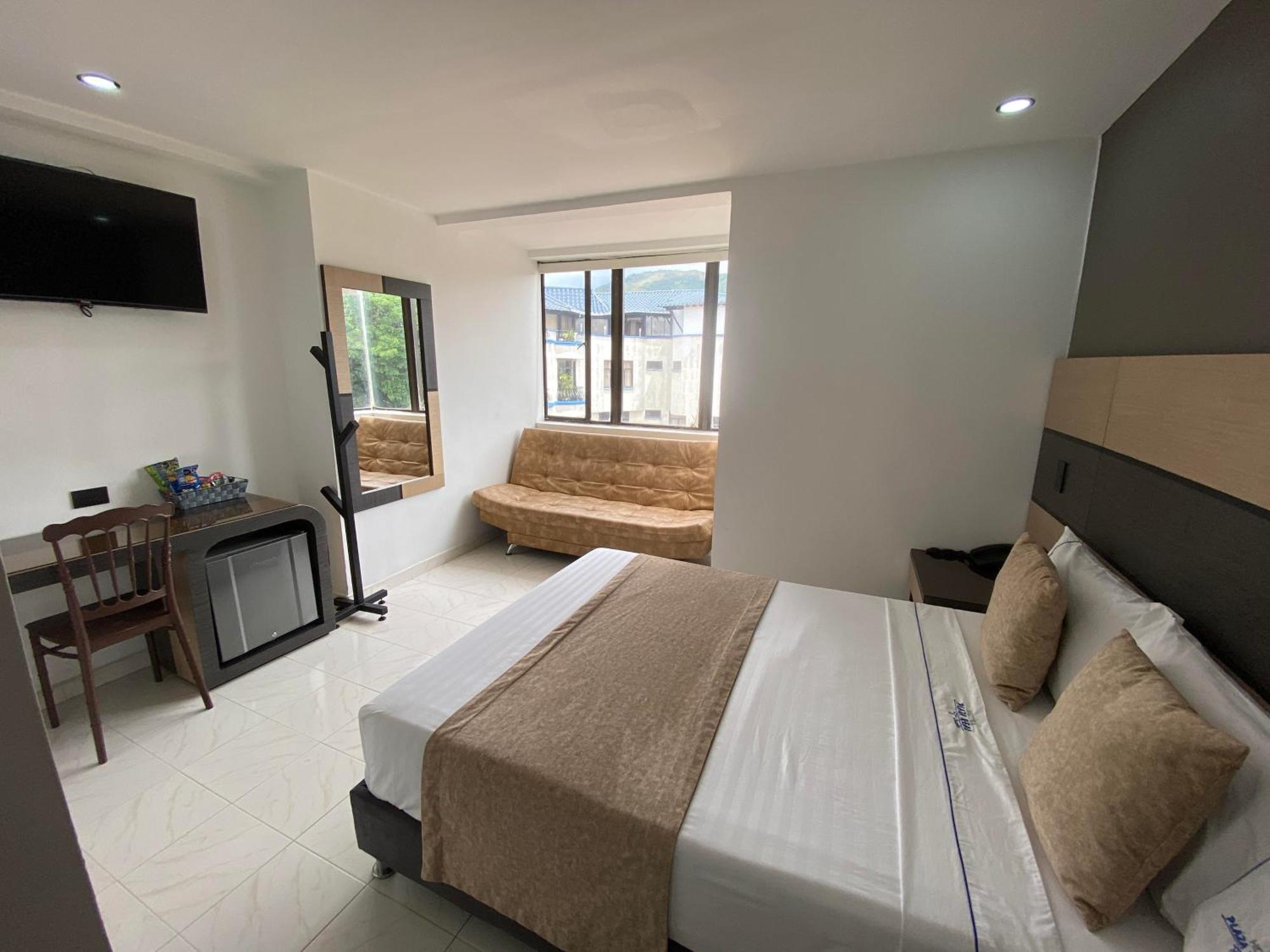 Hotel Plaza Real Ocaña Εξωτερικό φωτογραφία