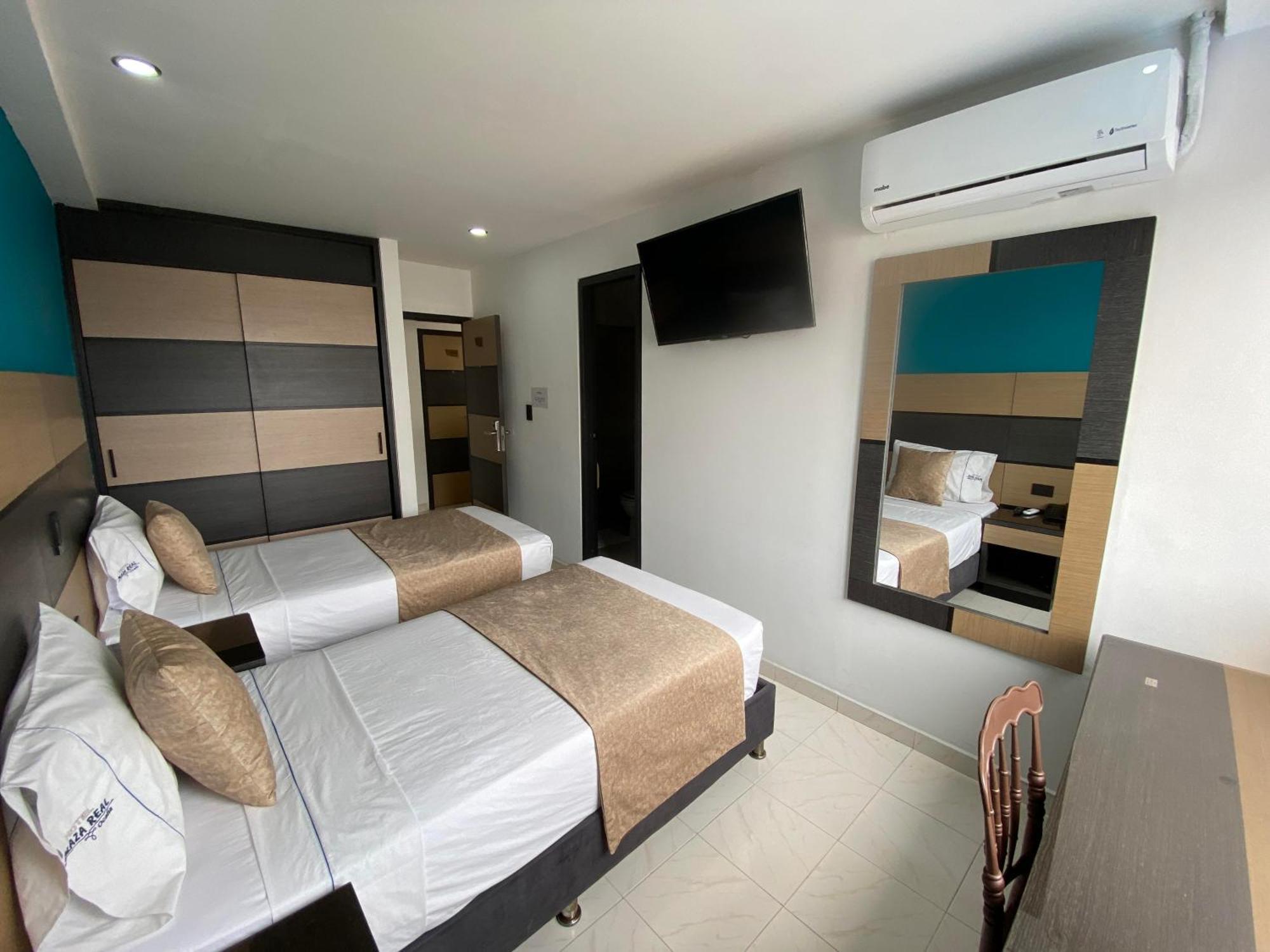 Hotel Plaza Real Ocaña Εξωτερικό φωτογραφία