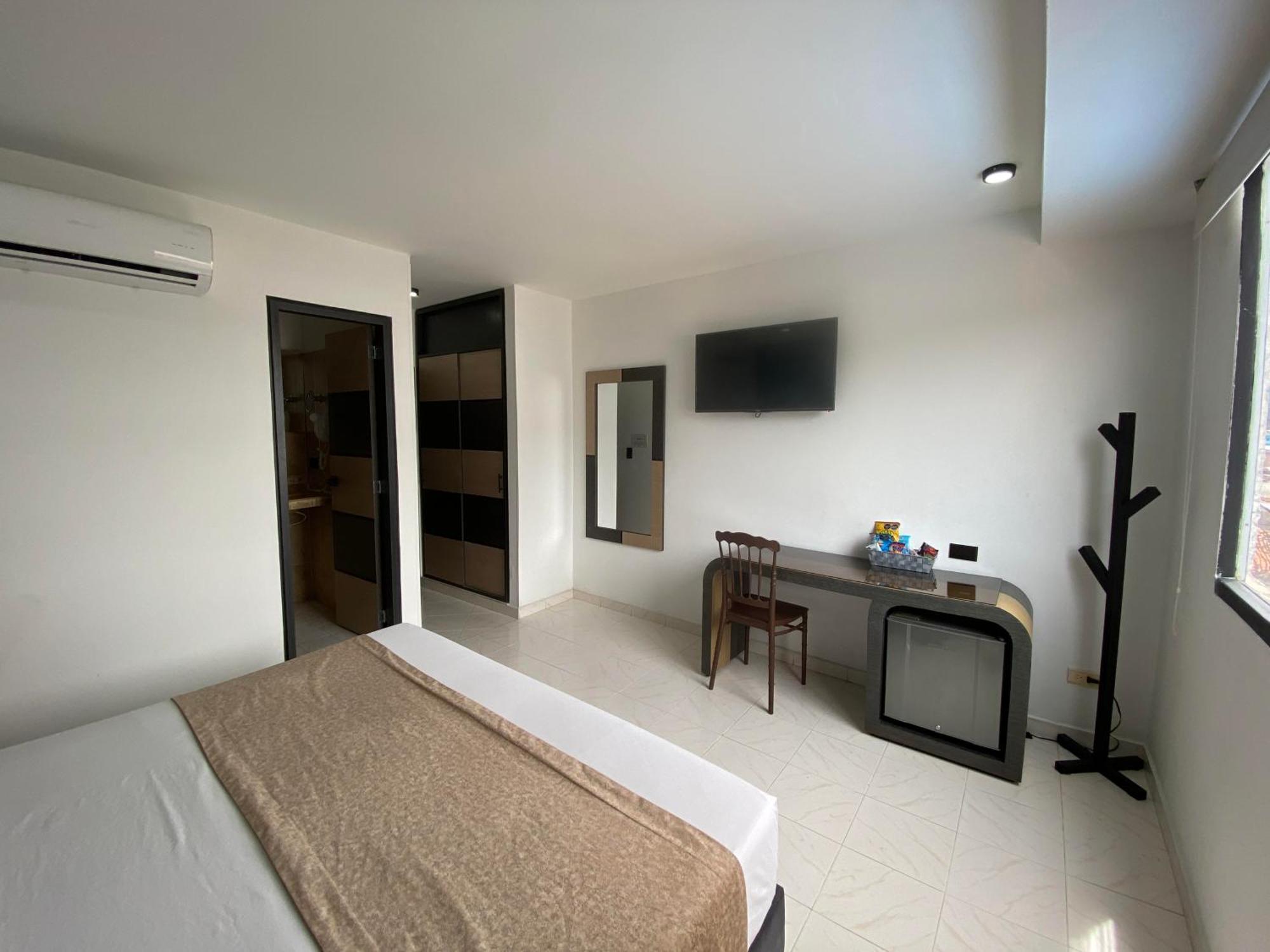 Hotel Plaza Real Ocaña Εξωτερικό φωτογραφία