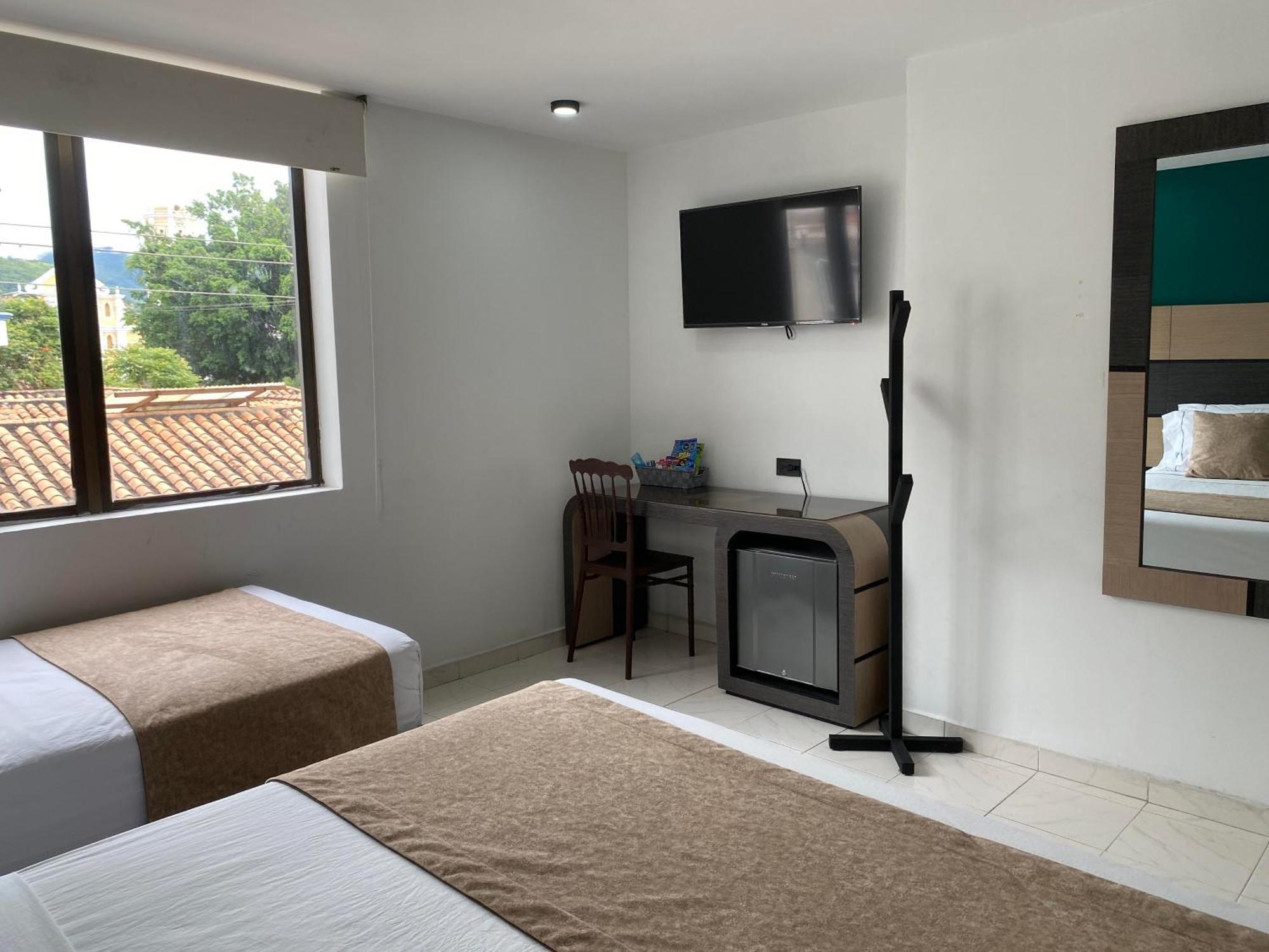 Hotel Plaza Real Ocaña Εξωτερικό φωτογραφία